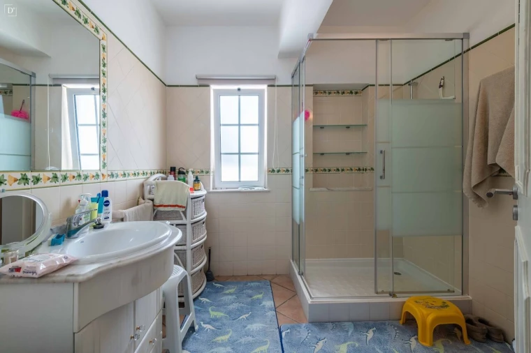 Moradia T4 para Venda em Alte Foto 21