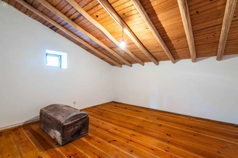 Moradia T5 para Venda em São Barnabe Foto 14