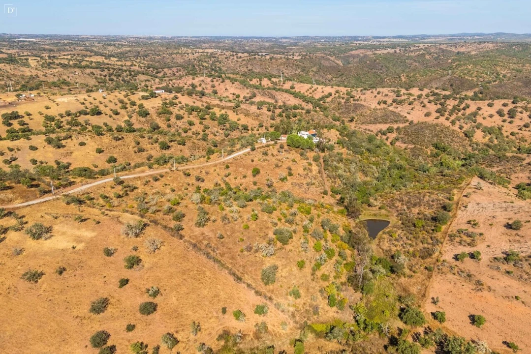 Moradia T2 para Venda em Vila Verde de Ficalho Foto 5