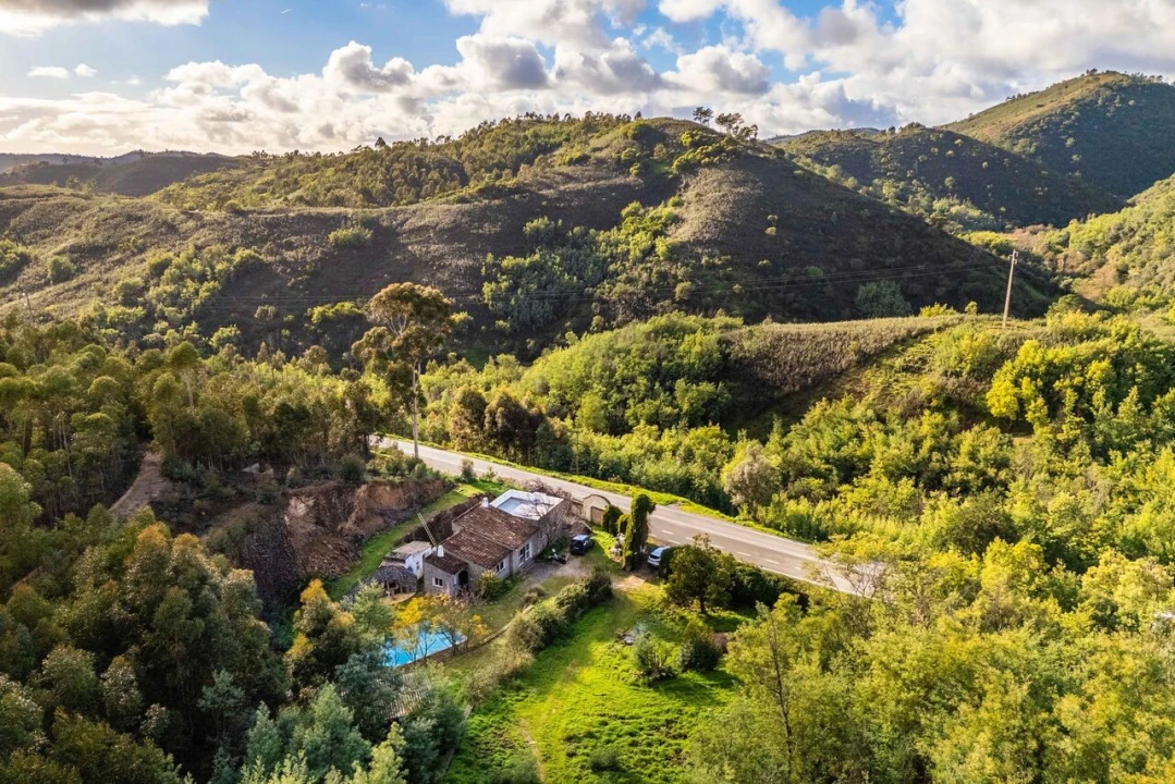 Moradia T2 para Venda em Monchique Foto 18