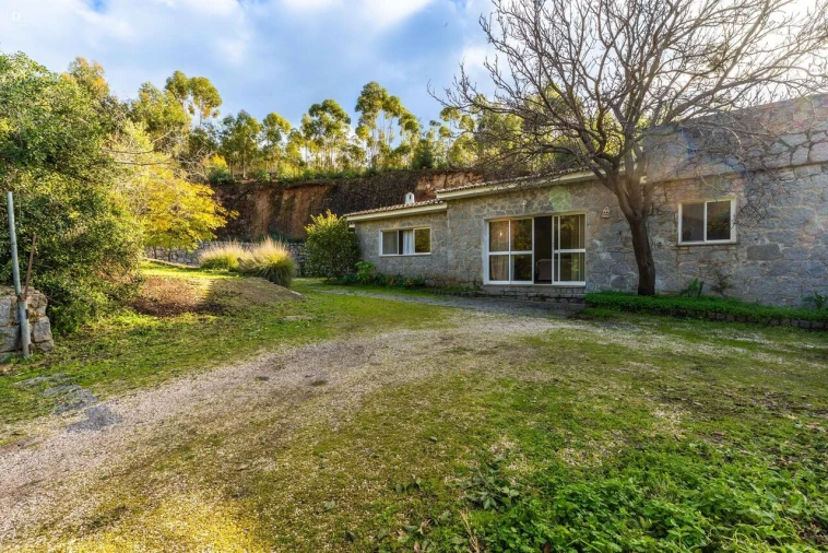 Moradia T2 para Venda em Monchique Foto 25