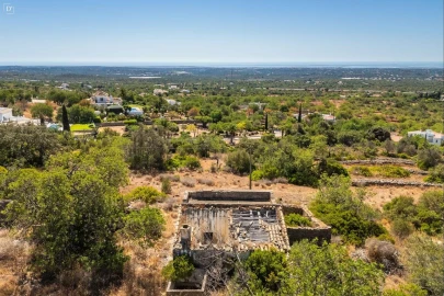 Terreno para Venda em Conceição e Estoi