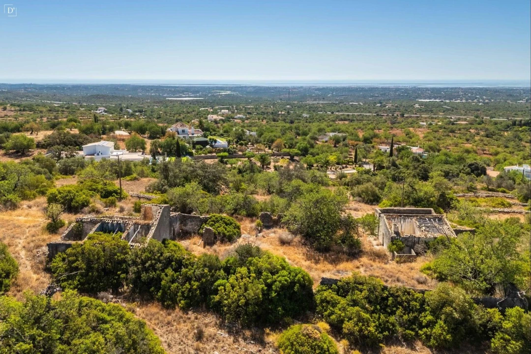 Terreno para Venda em Conceição e Estoi Foto 1