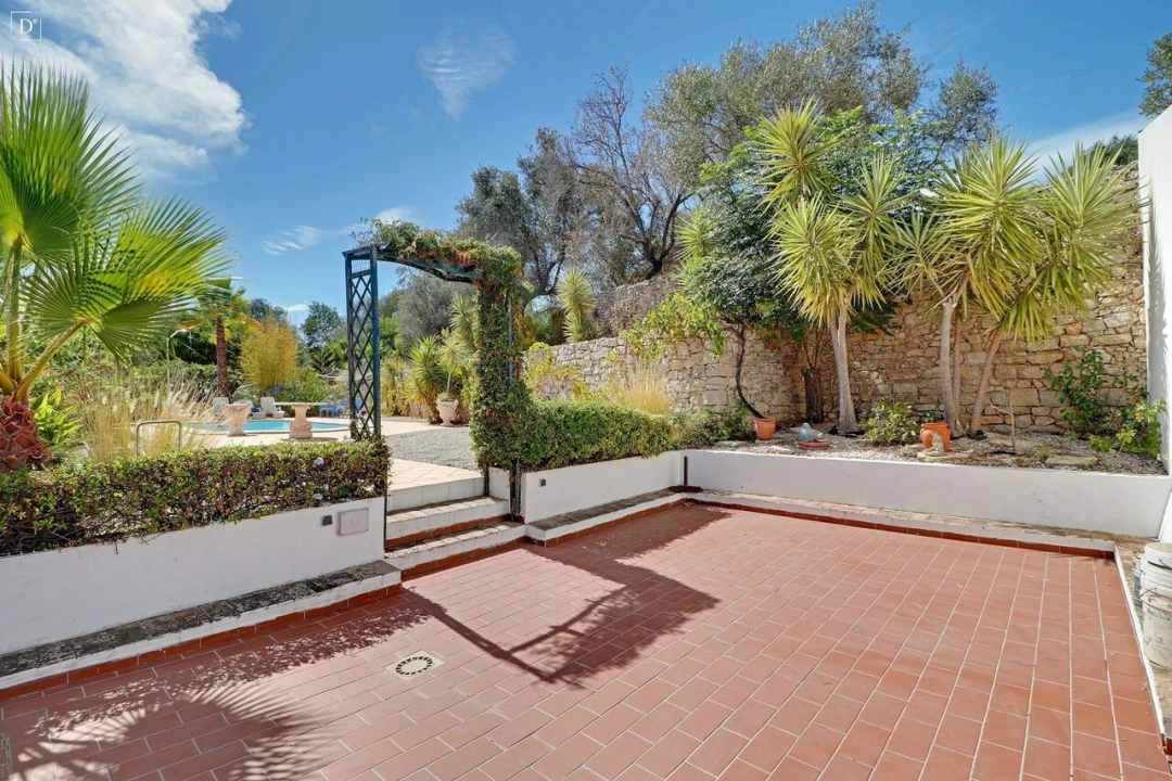 Moradia T5 para Venda em Paderne Foto 35