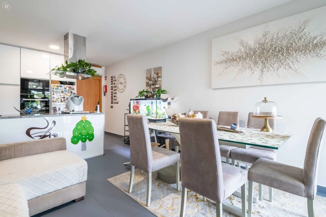 Apartamento T2 para Venda em Guia Foto 13