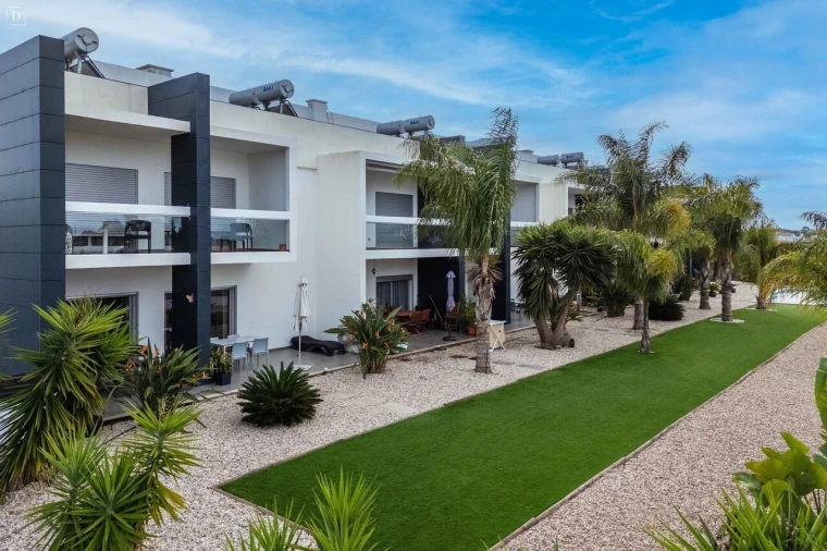 Apartamento T2 para Venda em Guia Foto 17