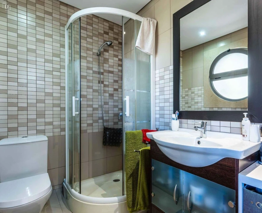 Moradia T3 para Venda em Ferreiras Foto 17