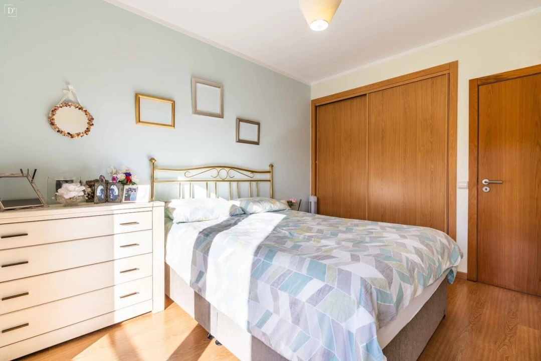 Moradia T3 para Venda em Ferreiras Foto 8