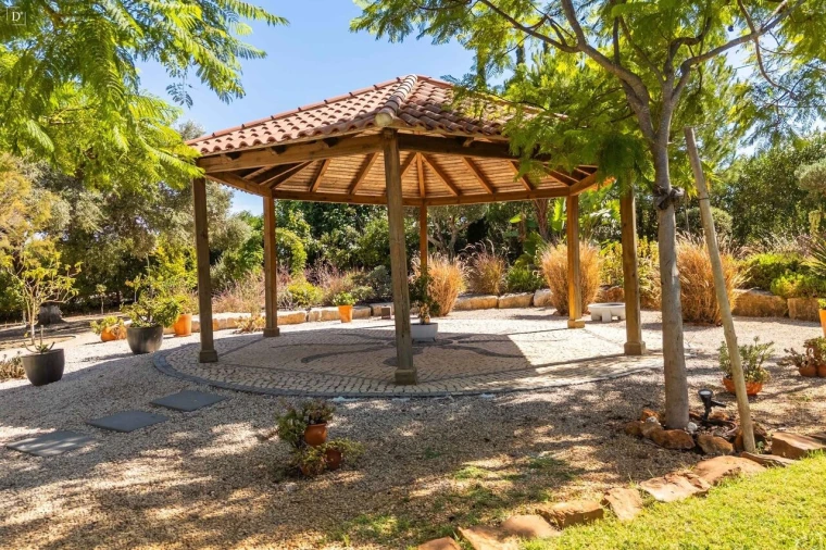 Moradia T4 para Venda em Pechão Foto 27