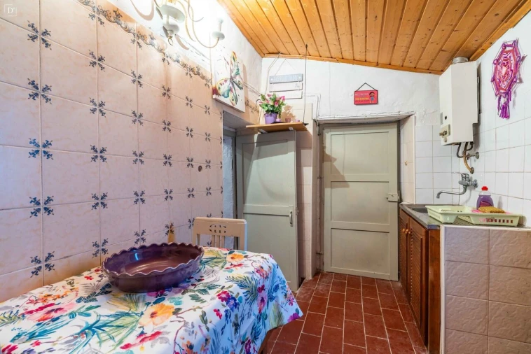 Moradia T1 para Venda em Aldeia dos Fernandes Foto 14