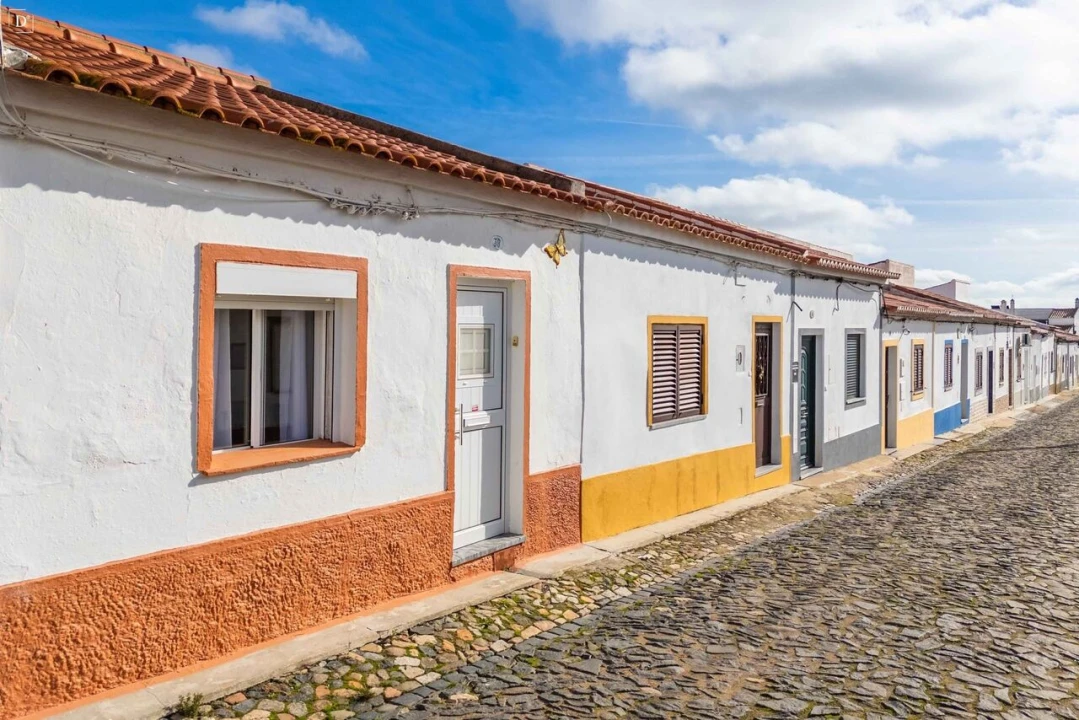 Moradia T3 para Venda em Baleizão Foto 1