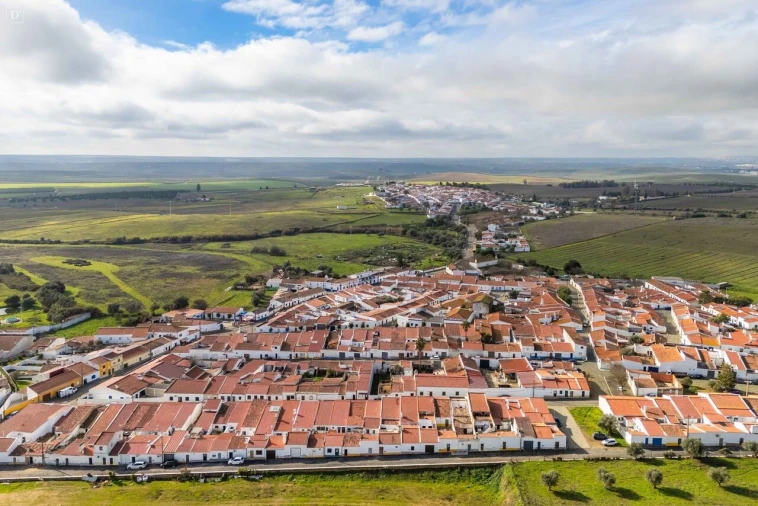 Moradia T3 para Venda em Baleizão Foto 26