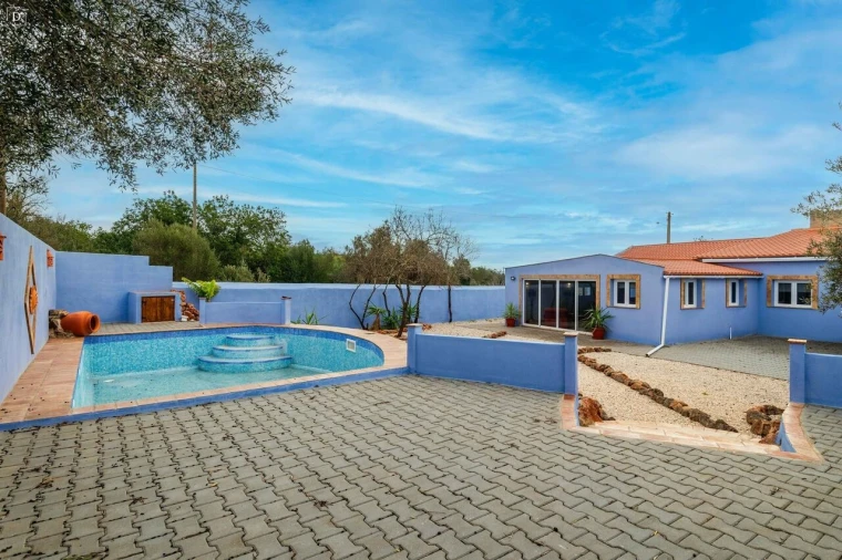 Moradia T4 para Venda em São Bartolomeu de Messines Foto 15