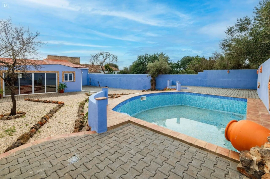 Moradia T4 para Venda em São Bartolomeu de Messines Foto 25