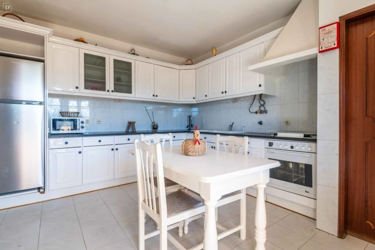 Moradia T4 para Venda em Alcantarilha e Pêra Foto 12