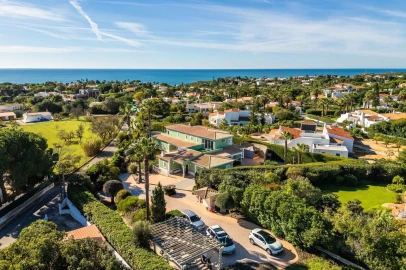 Moradia T4 para Venda em Lagoa e Carvoeiro
