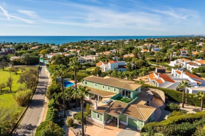 Moradia T4 para Venda em Lagoa e Carvoeiro