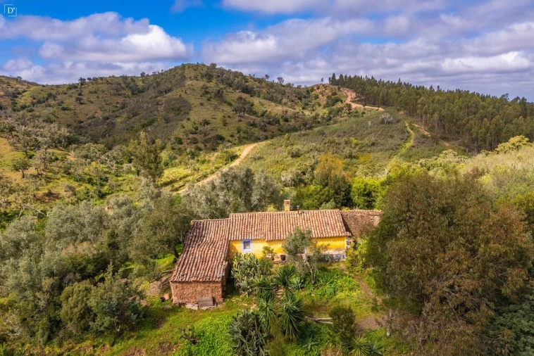 Moradia T0 para Venda em São Marcos da Serra Foto 4