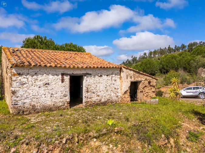 Moradia T0 para Venda em São Marcos da Serra Foto 14