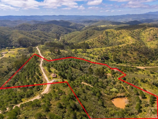 Moradia T0 para Venda em São Marcos da Serra Foto 5