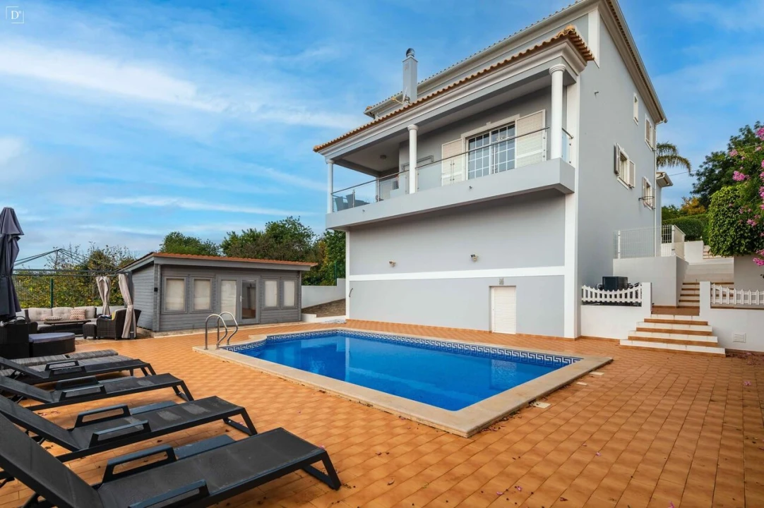 Moradia T5 para Venda em Boliqueime Foto 32