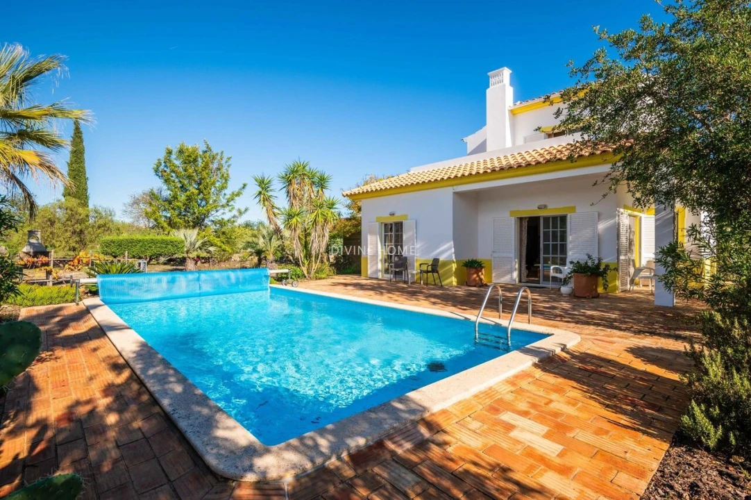 Moradia T3 para Venda em São Brás de Alportel Foto 1