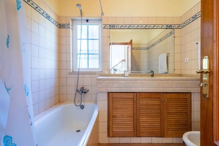 Moradia T3 para Venda em São Brás de Alportel Foto 13