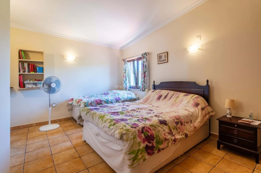 Moradia T3 para Venda em Paderne Foto 17