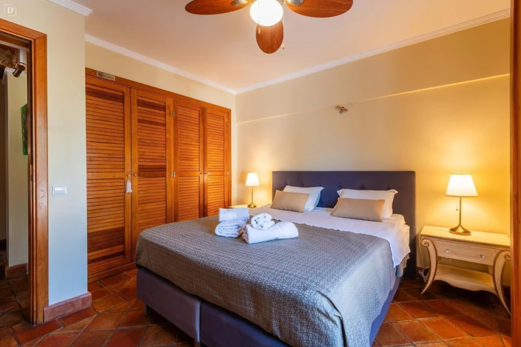 Moradia T9 para Venda em São Brás de Alportel Foto 23