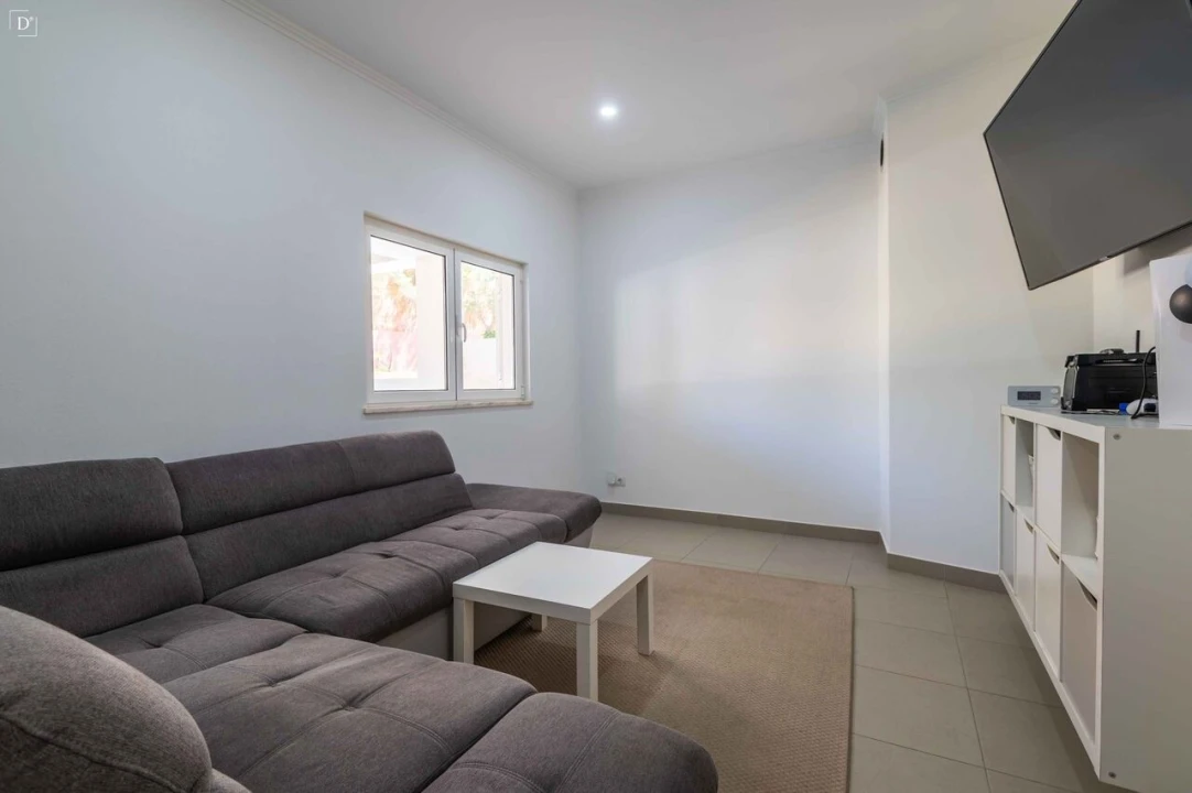 Apartamento T3 para Venda em Albufeira e Olhos de Água Foto 10