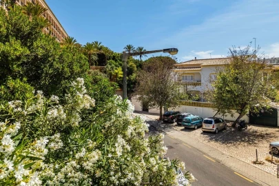 Apartamento T3 para Venda em Albufeira e Olhos de Água