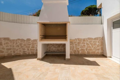 Apartamento T3 para Venda em Albufeira e Olhos de Água