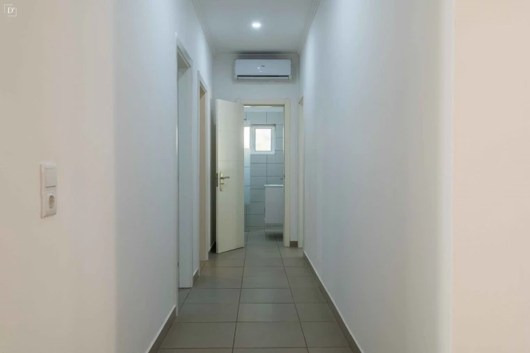 Apartamento T3 para Venda em Albufeira e Olhos de Água Foto 13
