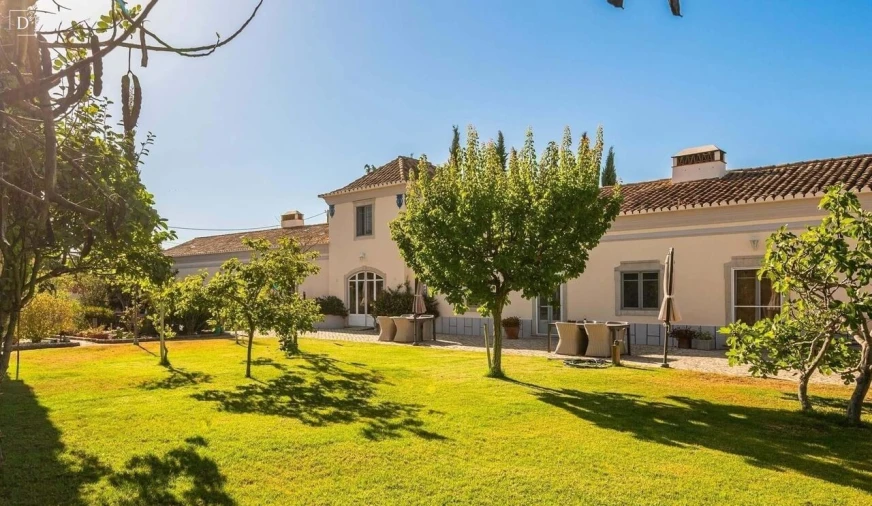 Moradia T9 para Venda em São Brás de Alportel Foto 17