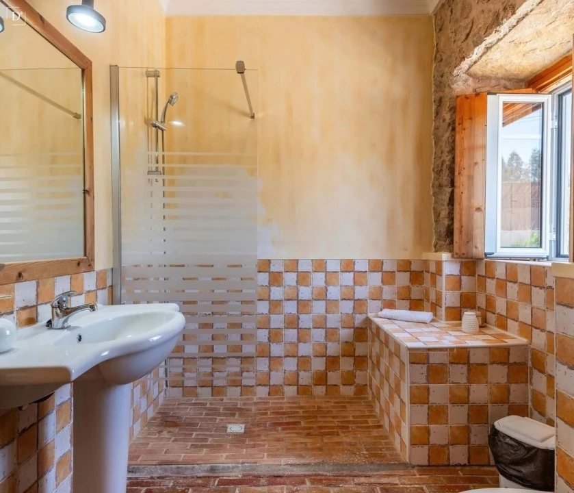 Moradia T9 para Venda em São Brás de Alportel Foto 22