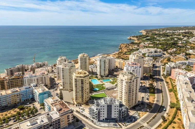 Apartamento T4 para Venda em Armação de Pera Foto 15