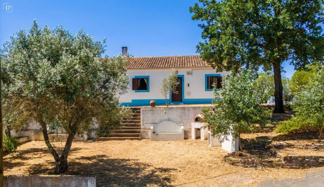 Moradia T3 para Venda em Alcaria Ruiva Foto 1