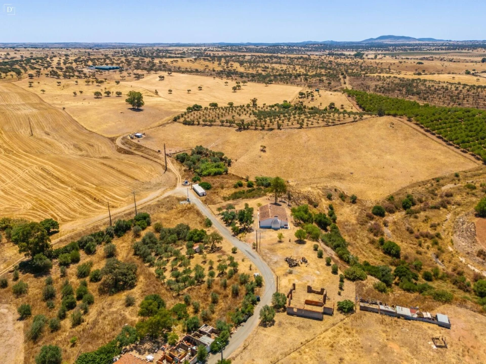 Moradia T3 para Venda em Alcaria Ruiva Foto 25