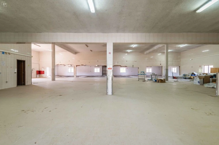 Loja para Venda em São Marcos da Serra Foto 2