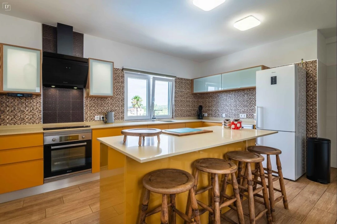 Moradia T5 para Venda em Boliqueime Foto 2