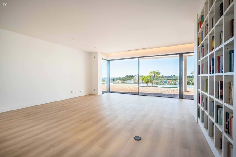 Moradia T5 para Venda em Albufeira e Olhos de Água Foto 25