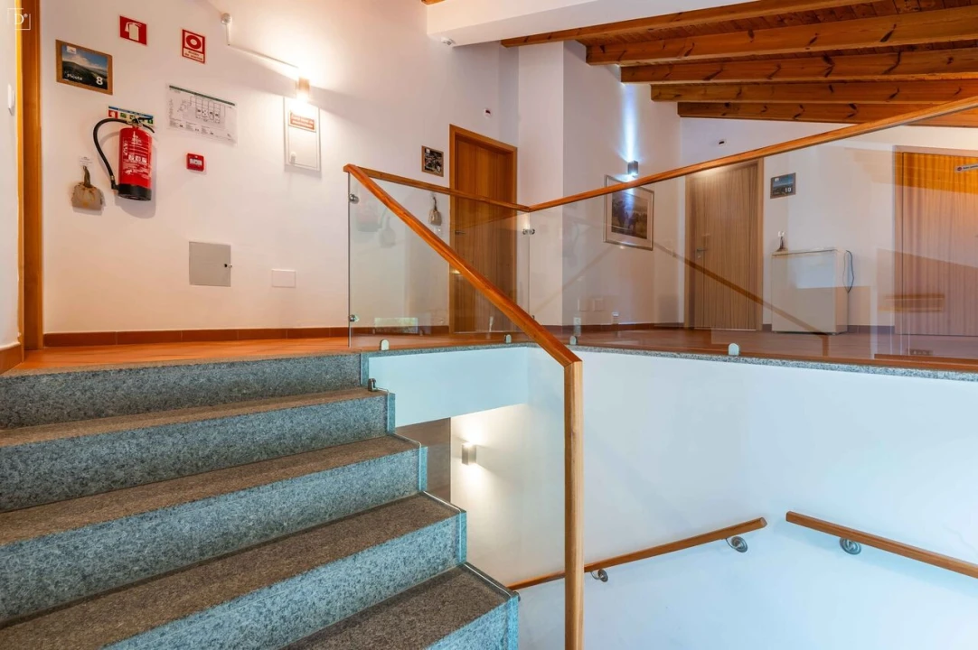 Loja para Venda em Monchique Foto 40