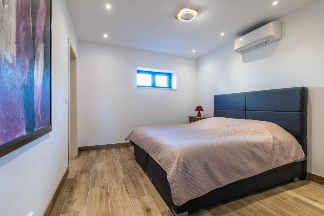 Moradia T5 para Venda em São Brás de Alportel Foto 25