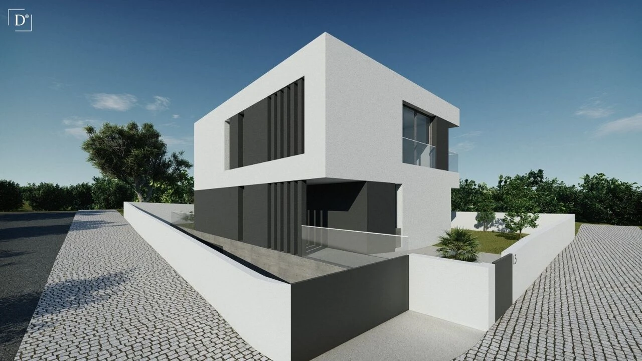 Moradia T4 para Venda em Guia Foto 3