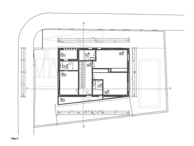 Moradia T4 para Venda em Guia Foto 5
