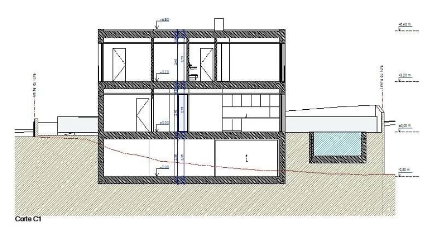 Moradia T4 para Venda em Guia Foto 11