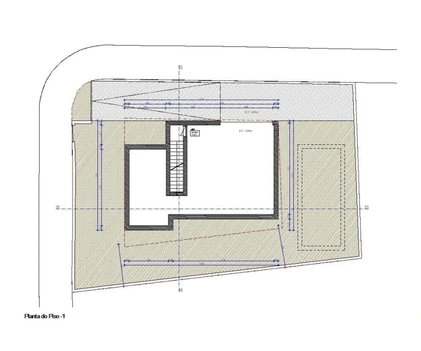 Moradia T4 para Venda em Guia Foto 6