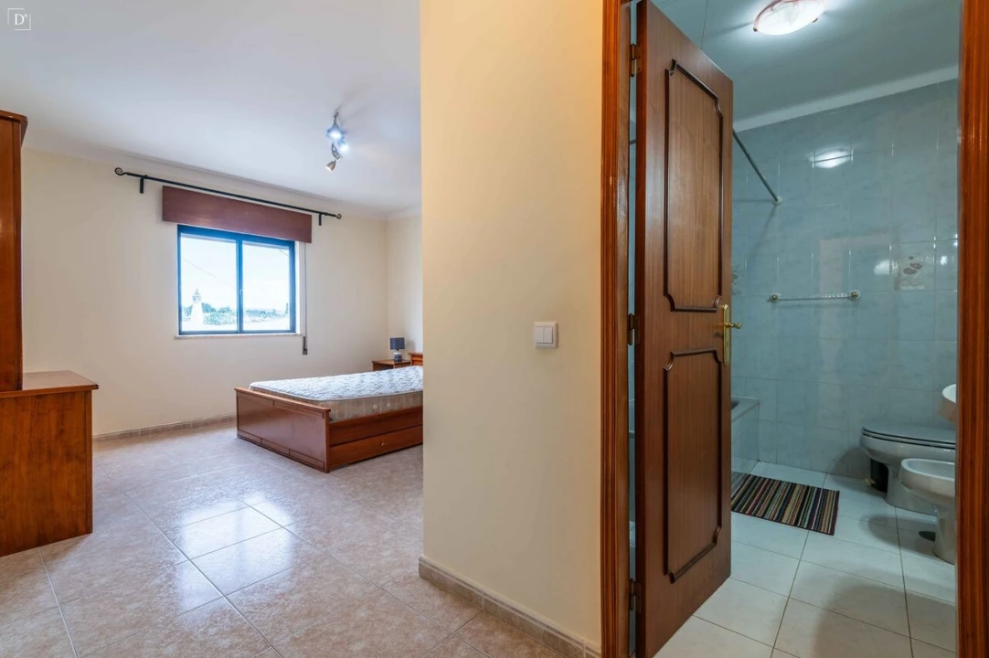 Apartamento T3 para Venda em Boliqueime Foto 16