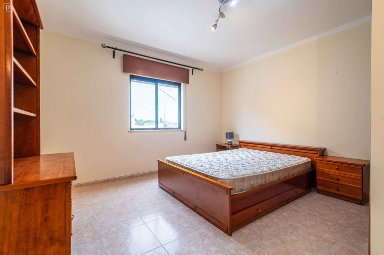 Apartamento T3 para Venda em Boliqueime Foto 17