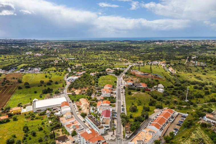 Apartamento T3 para Venda em Boliqueime Foto 4